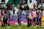 【悲報】サッカー日本代表、なんか普通にイランに圧倒されて敗退