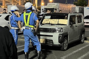 高級車見たさに大黒PAに来る外国人向けに白タクしていた天才、速攻で捕まるｗｗｗｗｗｗｗｗ