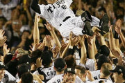 【悲報】2005年の阪神タイガース優勝時にどんでんこと岡田彰布監督が10試合以上起用した選手一覧ｗｗｗ