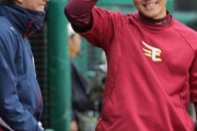 則本昂大さん、確実に他球団の選手になんかヤってる