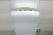トイレの手を乾かす「ヴォー」って奴、コロナ対策で全国で使用中止になる可能性
