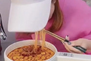 【画像】女子さんがラーメン食った結果ｗｗｗｗｗｗｗｗｗｗｗｗｗｗ