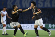 川崎Fが逆転優勝へ大きな3連勝！ 家長PK＆脇坂直接FK弾で鹿島との上位直接対決制す