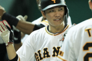 巨人･原監督「坂本のお尻をぺんぺんとするでしょう」