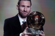 リオネル・メッシ、6度目のバロンドール受賞！ファン・ダイクは2位で初受賞ならず（関連まとめ）