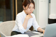 後輩女「終電、行っちゃいましたね...」ワイ「...今日うち、泊まる？」後輩女「！...は、はいっ///」……結果