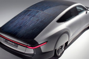 ブリヂストンとオランダ社、太陽光EV「ライトイヤー・ワン」開発中！ 航続725km