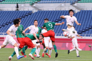 【日本代表 vs メキシコ】前半終了！日本がたて続きに2失点！ 0-2 で折り返す！