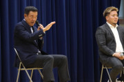 山川穂高が母校に凱旋　巨人原監督のサプライズ登場で会場は大盛り上がり