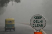 【インド・デリー大気汚染】「耐えられないレベル」　外出自粛求める