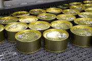 サバ缶からチョコ、はちみつまで　日本の食品工場を追う参考動画に海外も関心