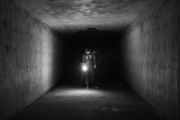 【殺人事件？】実家の民宿に地下室があるんだが、そこでヤバいものを見てしまった…これって事件じゃね？
