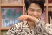羽生結弦、目の前の「ゆず」に語る9歳の初優勝秘話。「栄光の架橋」と共に流した感動の涙