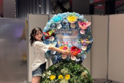 AKB48・秋山由奈がスリム美脚画像をXにアップ
