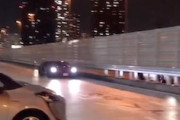 【動画】辰巳パーキングエリアに設置されたジャンプ台で飛んでしまうランボルギーニとGT-R。