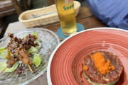 海外にいるけどマグロタルタルと焼鳥食べる（※画像あり）
