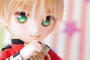 「ヘタリア」英国紳士・イギリスがちっちゃくて可愛い新ドールシリーズ「ドルポッケ」に登場！お顔が最高にかわいい！