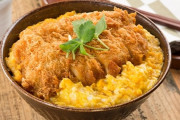 ワイ（36）｢スーパーで半額で売ってたカツ丼おいしいね…(´；ω；｀)｣