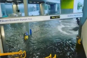海外「ドイツ、ハンガリー、中国の次はロンドンで洪水が起きているようだ」