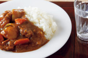 カレー「玉ねぎと豚肉とルーあれば美味しくできます！」←こいつがそんなに一人暮らしに人気がない理由