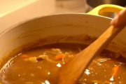 【夫婦】夫がカレー食いたいと言うから私は大嫌いなのに作った　そしたらいきなり「今日飲みに行ってもいい？」連絡が　私のことナメて下に見てるからできる行為だよなー