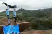 【動画】バンジージャンプで21歳女性が死亡。原因はロープの付け忘れ・・・。