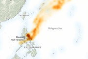 フィリピンの火山噴火、二酸化硫黄が沖縄周辺まで到達、紀伊半島の南方海上にまで及ぶ…NASA！