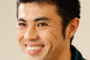 10年前小島よしお「下手こいた～、はいおっぱっぴー」世間「こいつそのうち消えそう」