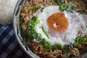 謎の勢力「チキンラーメンは不味い！！」彡(ﾟ)(ﾟ)「ホントに不味いんやろか…？」