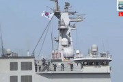 【K自縄自縛】韓国国防長官「旭日旗にではなく自衛隊艦に敬礼しただけだから！」（・∀・）ﾆﾔﾆﾔ