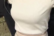 【画像】美人女子アナさんのとてつもないロケット胸部ｗｗｗｗｗ