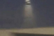 【動画】各地で「謎の光」目撃情報…上空に突然、地上へ降り注ぐような光