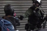 【動画あり】香港デモで警官が発砲！デモ参加者の高校生が重体