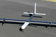 【速報】現代の戦争はドローンで決まる　日本、太陽光発電で半永久的に飛び続ける悪魔のような超軽量ソーラー無人飛行機を開発「自動操縦で飛行。通信衛星からの電波を中継」