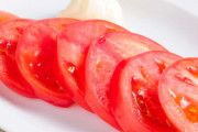 居酒屋の冷やしトマトとかいう謎の存在