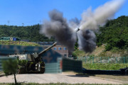 【ハンギョレ】 韓国軍、７年ぶりの西海射撃訓練再開…北朝鮮は再び汚物風船で対抗