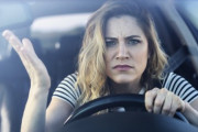 【悲報】ワイ、運転してて女さんに煽られるｗｗｗｗｗｗｗｗ