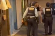 【動画】大阪府警に射殺されたオッサン、めちゃめちゃ苦しそうに死ぬ・・・流石に過剰防衛じゃね？
