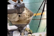 【動画あり】中国の肉まん製造機の画が汚すぎて幻滅