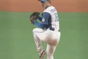吉田輝星、全球ストレートでソフトバンク打線を抑える
