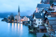【風景】湖畔の美しい町、オーストリア「ハルシュタット」