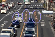 【画像】黄色い破線は車線変更していいのかい？