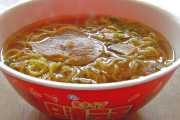 おまえらカップ麺の初代ラ王食べたことあるか？