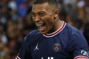 PSGがエムバペにメッシ超え「年俸48億円」で残留猛プッシュ