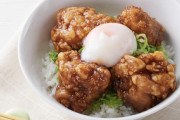 【悲報】「唐揚げ丼」、めちゃくちゃ美味いのになぜか流行らない