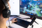 ゲーム業界「ゲームを買わないでゲーム実況動画だけ見て満足する乞食が非常に多い」