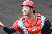 カープ高木翔斗が攻守で猛アピール！新井監督もニヤリ「ベテランのような雰囲気」