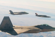 米議会予算局、F-35導入全機中止、F-22とB-1Bの即時退役、空母の建造中止などを要求！