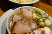 新宿駅近くで上手いラーメン屋教えろ！！！