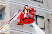 女さん「え、火事？逃げないといけないんですか？私タワマン高層階に住んでるんですけど！」ﾄｺﾄｺﾄｺﾄｺ…結果ｗｗｗ